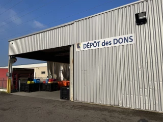 Dépôt au quai